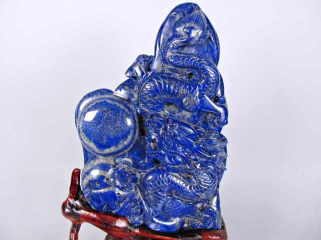 店頭展示中 濃厚ブルー 玉持ち龍神 ラピスラズリ 龍彫刻置物 重さ