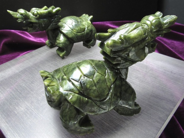 財運を高める瑞獣 サーペンティン 龍亀 ロングイ 彫刻置物 350g-450g