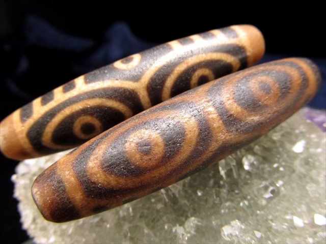 最高級 至純黒朱砂馬蹄痕 巨大龍眼天珠 りゅうがんてんじゅ 全長約57.5