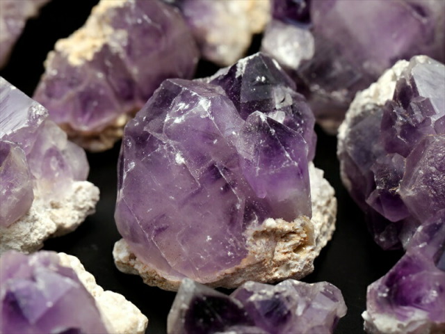 激レア産地 ナイジェリア産 アメジスト クラスター 重さ 60g-80g 1個