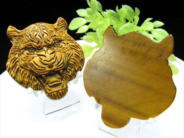 くっきりシラー タイガーアイ 虎 彫刻置物 1個売り 重さ約20g-30g 繊細