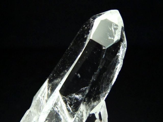 超透明 5A ゼッカ産水晶 ミニクラスター 1個売り 謎多き美麗クリスタル