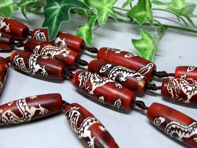 五本爪 赤天珠 龍神天珠(りゅうじんてんじゅ) 連 一連8個付き サイズ