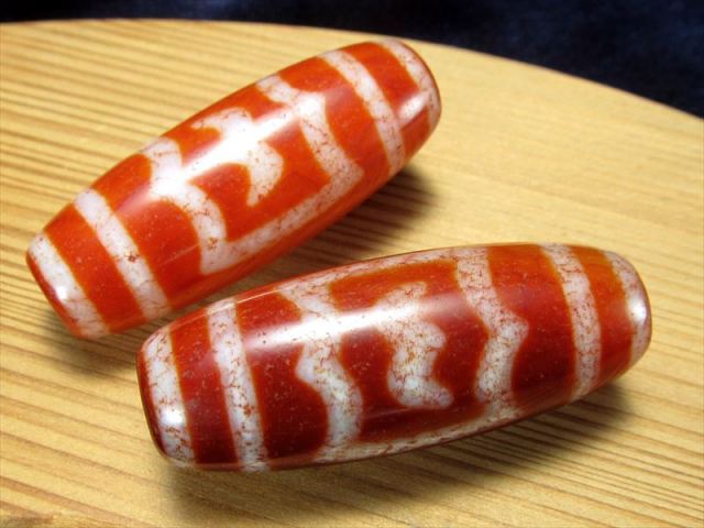 大鵬鳥天珠紅朱砂龍紋天珠 約29mm-30mm 1個売り チベット発祥の厄除け