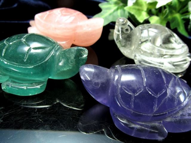 選べる4種類 天然石 亀彫刻置物 1個売り 重さ60g-80g前後 パープル