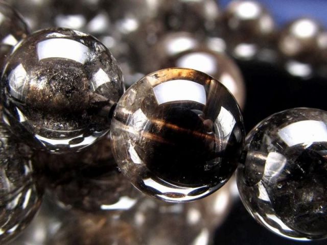 AA ブラックエレスチャルクォーツ ブレスレット 7.5mm-8mm×23珠前後