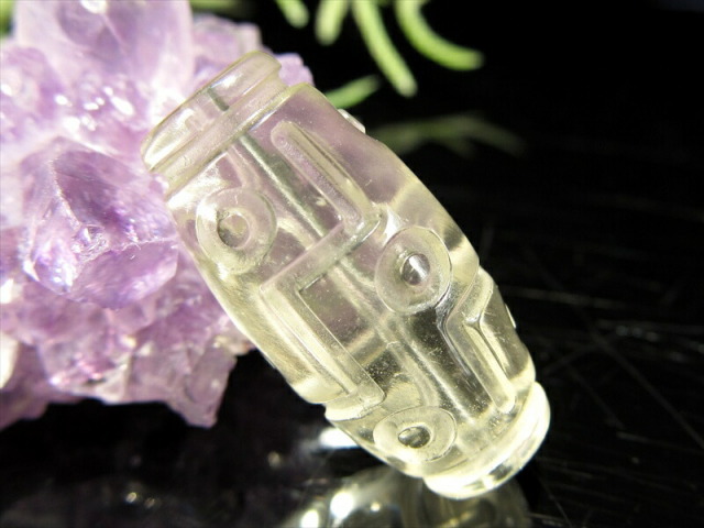 数量限定入荷 貴重天珠 リビアングラス 九眼天珠 長さ約23mm 重さ約3.7