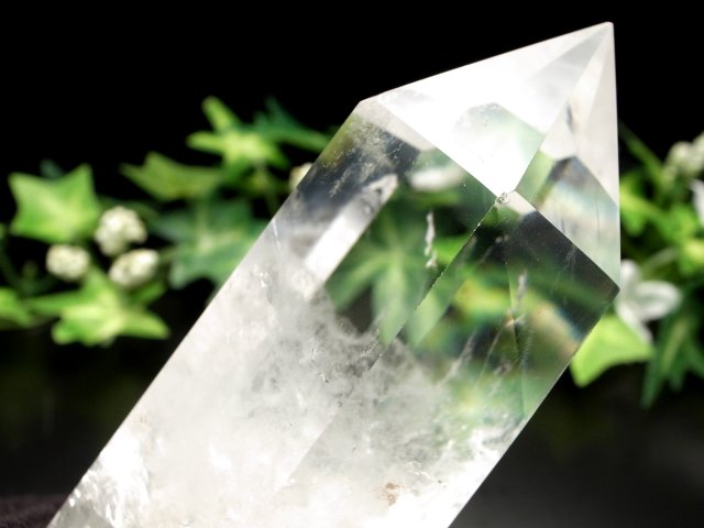 天然水晶 ポイント 六角柱 重さ273.5g 極上超透明 浄化 インテリア一点