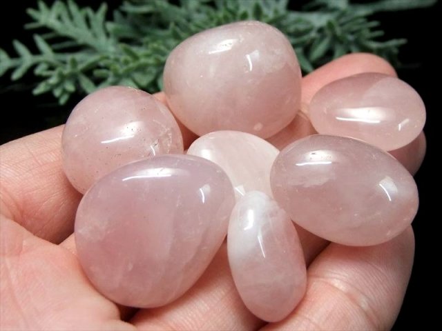 潤いピンク ローズクォーツ 紅水晶 タンブル 詰合せ 一袋約100g 約8-15