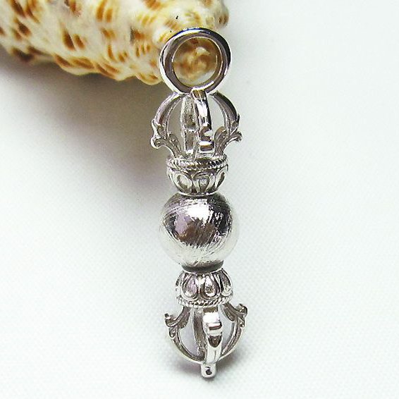 ギベオン（鉄隕石）「カンポ・デル・シエロ」の商品一覧ページ