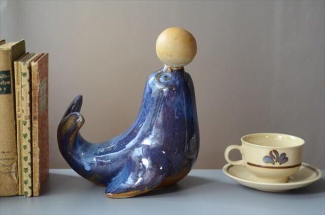 デンマークから 大きめ 陶器のオットセイ オブジェ 置物 アートピース