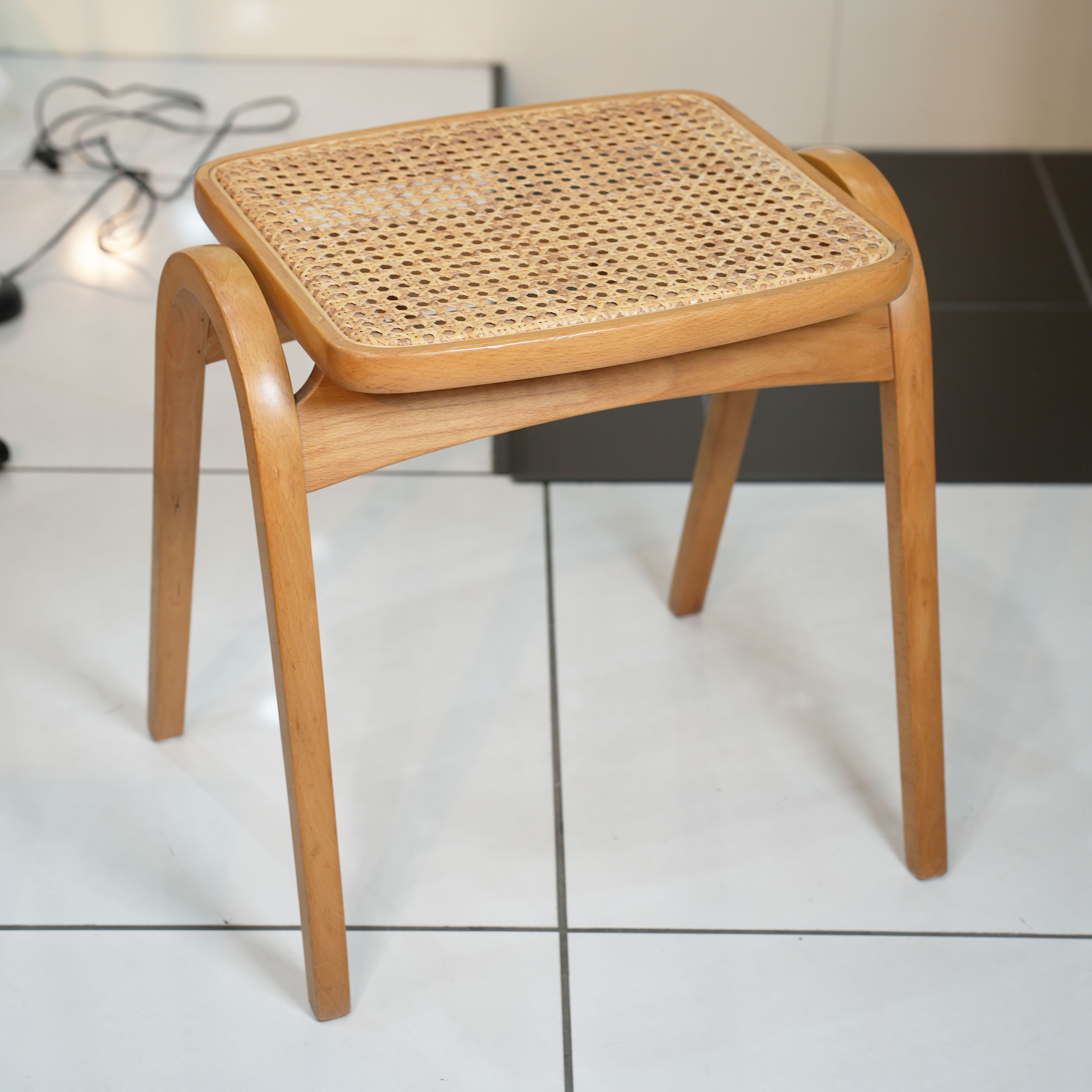 秋田木工】剣持勇 スツール ラタン ヴィンテージ