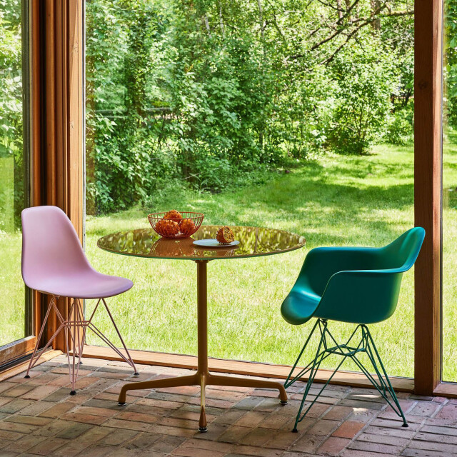 ハーマンミラー正規販売店】イームズプラスチックサイドシェルチェア