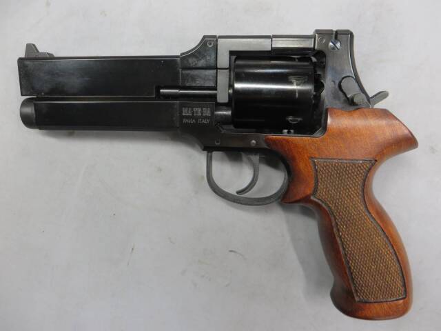 マルシン】マテバリボルバー Wディープブラック 木製グリップ 6mmBB X