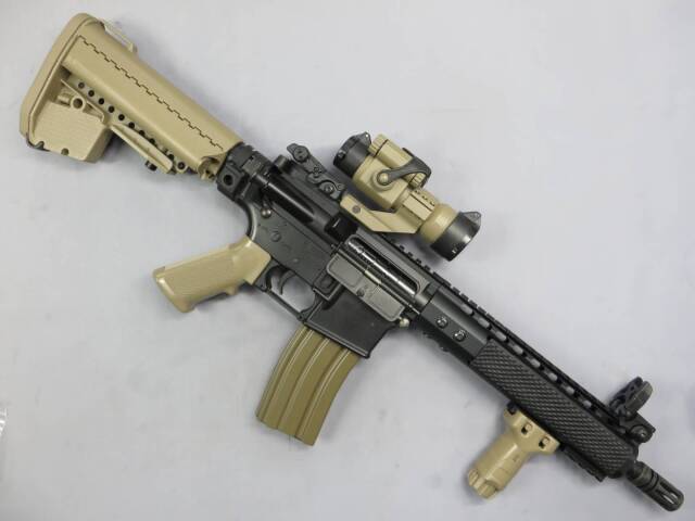 東京マルイ】CQB-R FDE カスタム 次世代電動ガン