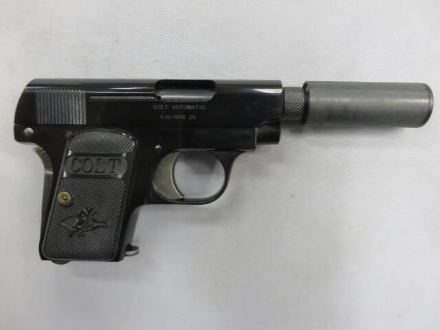 コクサイ】コルト ポケット.25 ブラック・サイレンサー付き モデルガン