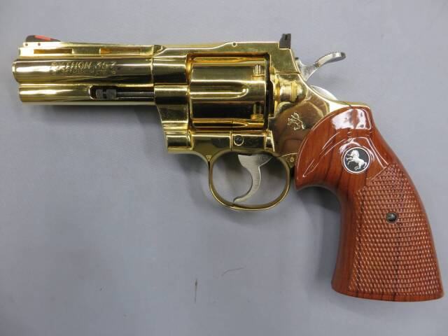 コクサイ】ニュー コルト パイソン 4in No.357 24K SMG 金属モデルガン