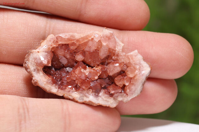 ピンクアメジスト原石(A775)