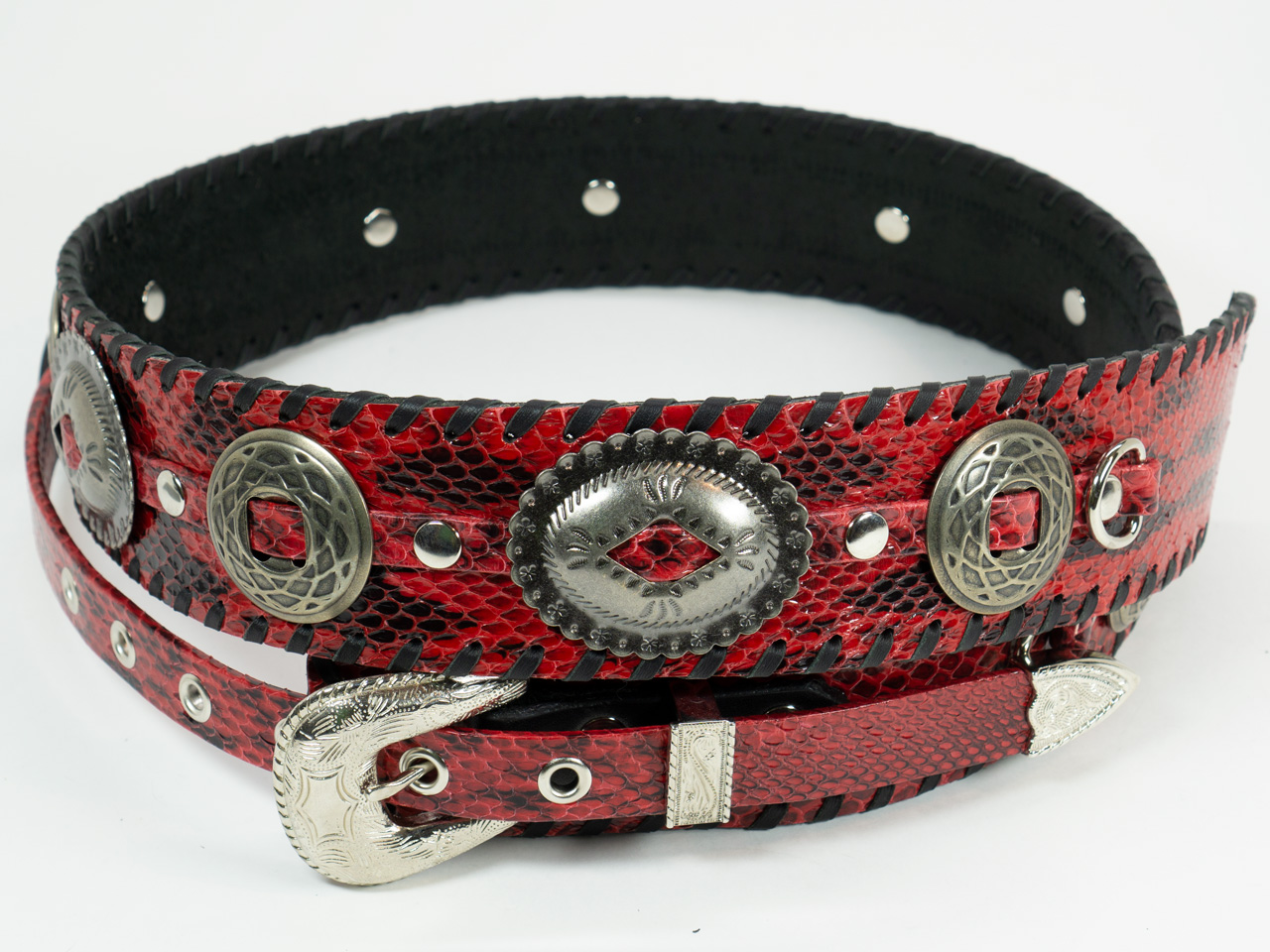 Dru Whitefeather Q Red コンチョ大小交互 （本革ギターストラップ