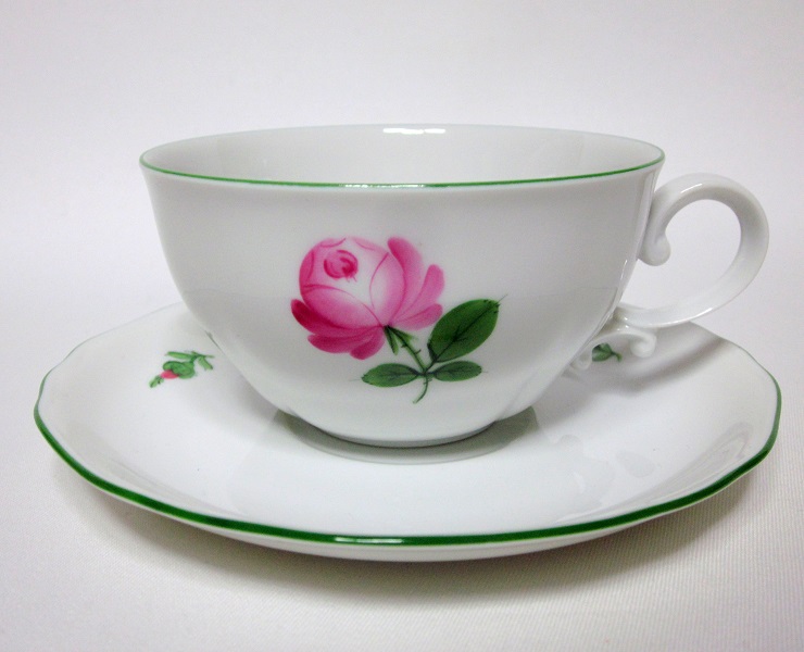 アウガルテン（Augarten）ウィンナーローズ ティーカップ＆ソーサー