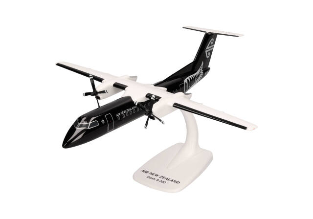 herpa wings 1/100 (プラスチック製) DHC-8-300 ニュージーランド航空