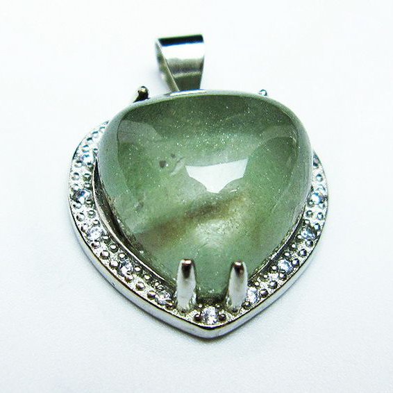 天然石ブラックトルマリン共生グリーン水晶のハート 置物 NO.062705