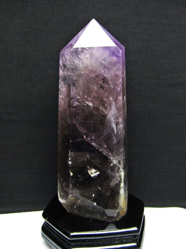 1.6Kg アメジストファントム六角柱[T573-4760]