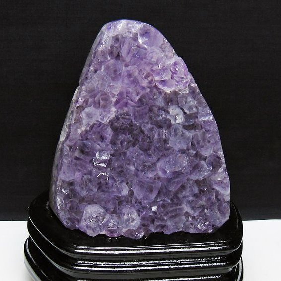 1.4Kgパワーストーン 天然石 ウルグアイ産アメジストクラスター[T95-11750]