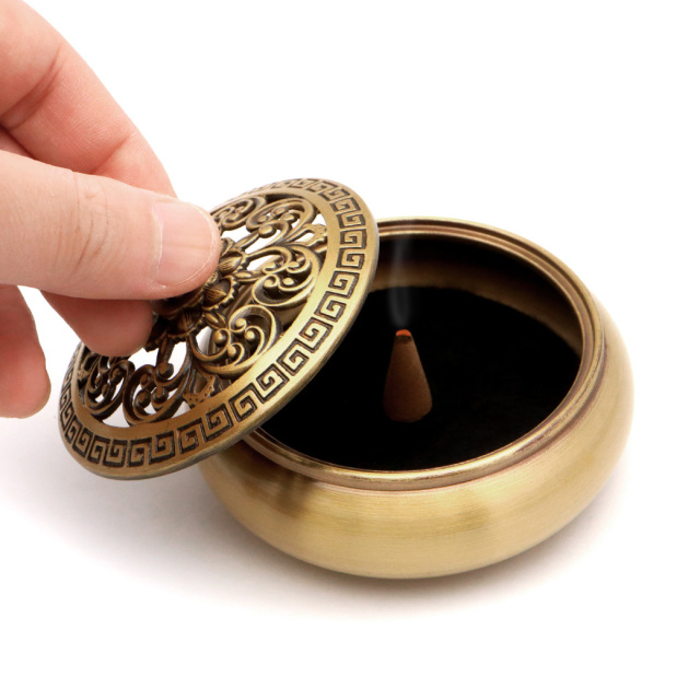 香炉 おしゃれ お香立て 銅製 蓋付き 不燃綿入り 丸型 渦巻型 うずまき