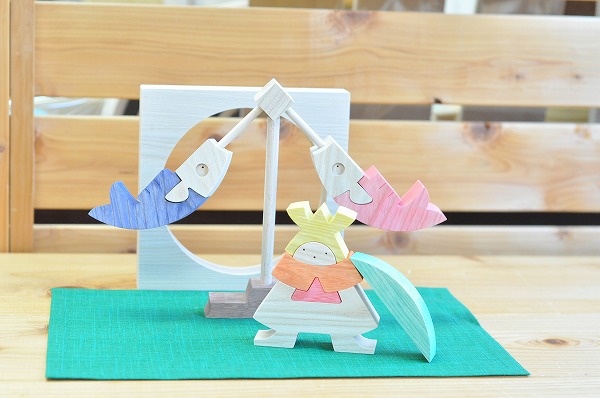 五月人形 遊プラン・小黒三郎 鯉のぼりを揚げる金太 木のおもちゃHANA