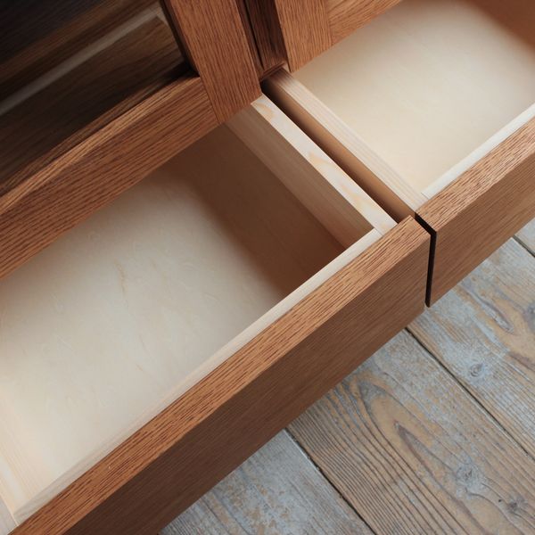 キャビネット・ガラス扉