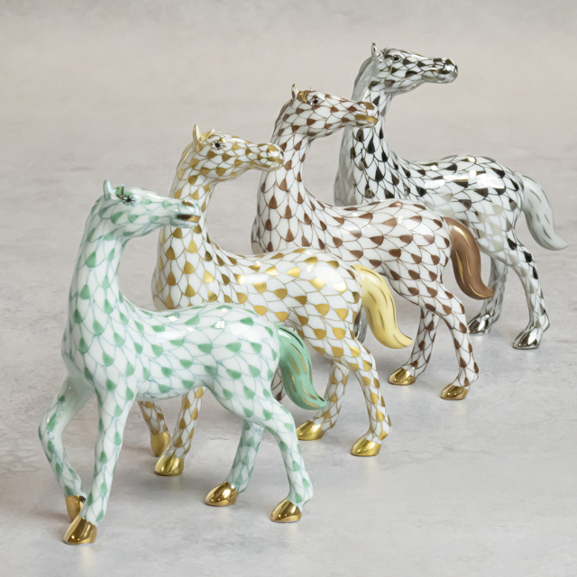 干支置物・うま（グリーン）