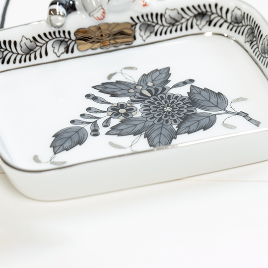 アポニー・ブラック・プラチナ] マンダリントレー ヨジノボリ