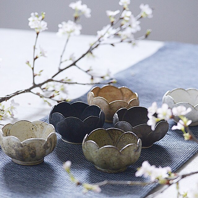 村上直子｜つぼみ こどんぶり｜作家もの和食器通販”IVORY