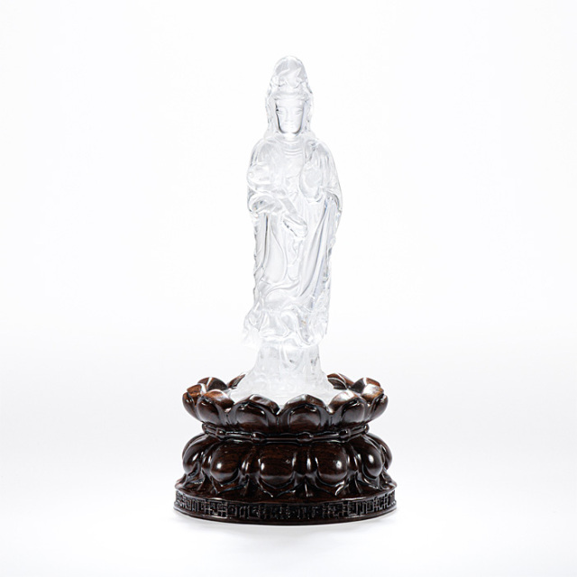水晶彫刻 観音様 （天然水晶） 木製台付 No.77 | 神棚・神具の製造販売