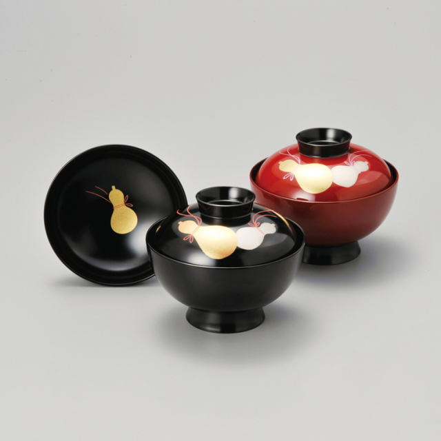 夫婦椀 ひさご 黒・朱内黒 蓋付きのお椀 2客セット 漆塗り 12-03405