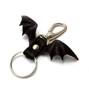 BAT WING キーホルダー B - SKULL BUTTOM