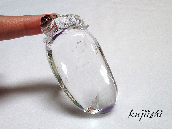 アメジストインクォーツ 貔貅（ひきゅう） 彫刻 【鬮石（くじいし