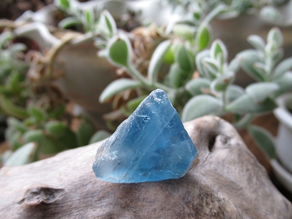 フローライト クリア アフガニスタン産 原石 販売 | 天然石専門店【鬮石】