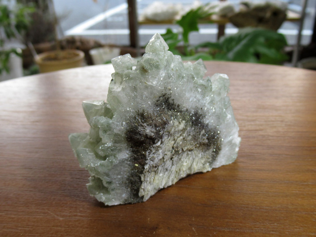 ロシア-ダルネゴルスク産水晶原石の通販/原石 鉱物販売 | 天然石専門店