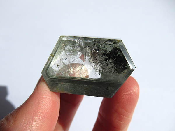 グリーンファントムガーデンクォーツ マダガスカル産 ポイント 水晶