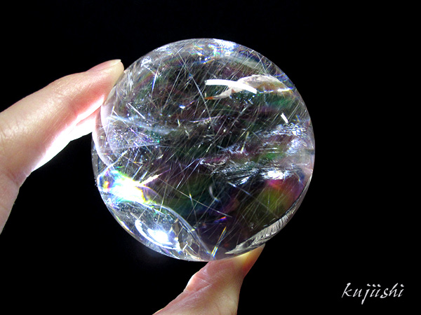 高品質】 天然水晶 レインボークォーツ（虹・ルチル入り） 丸玉