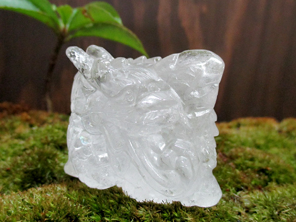 天然水晶 龍（ドラゴン・Dragon）彫刻 開運 風水 【鬮石（くじいし