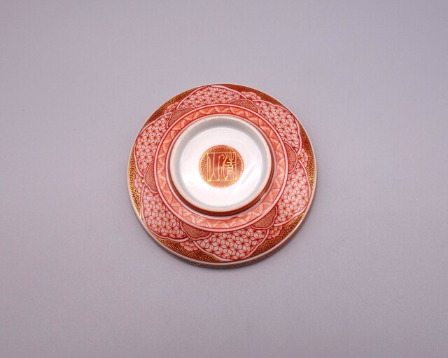 香合（平丸） 赤絵細描鶴文 [ 大酒清山 ]