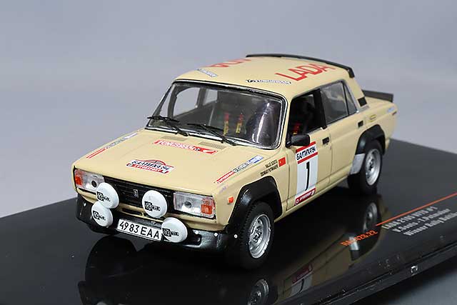 イクソ 1/43 ラーダ 2105 VFTS 1986 ヴァラシュスカー 冬季 ラリー #8