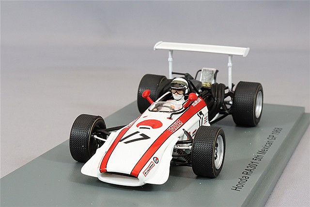 スパーク 1/43 フォード GT40 #5 1位 ワトキンスグレン6時間 1968 J