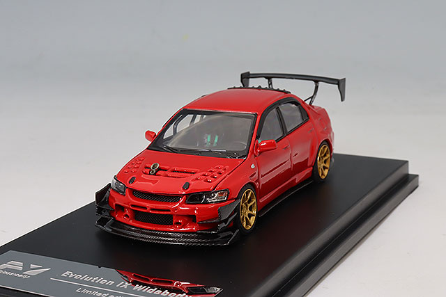イグニッションモデル 1/18 三菱 ランサー エボリューション ワゴン