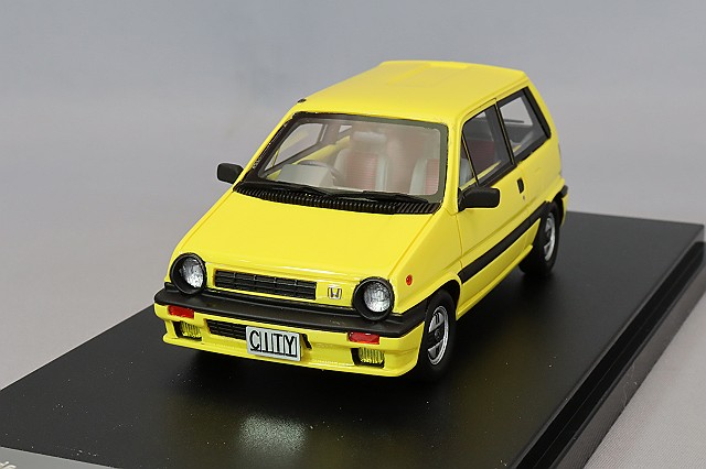 ハイストーリー 1/43 スバル サンバー 4WD (1980) シグナルイエロー