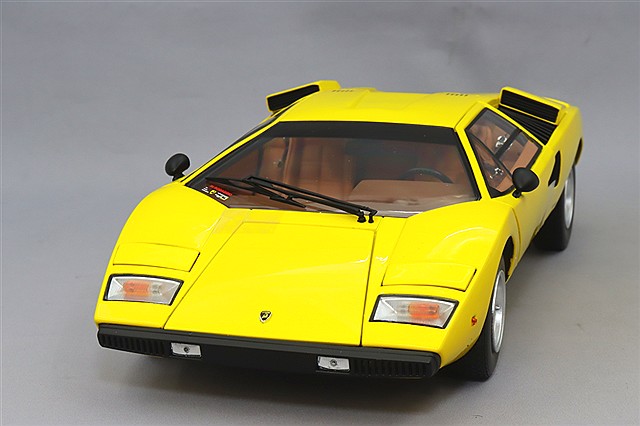 京商 1/18 ランボルギーニ カウンタック LP400 レッド
