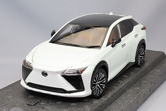 京商 1/43 レクサス LX 600 F SPORT （ブラックF/輸出専用車左ハンドル）